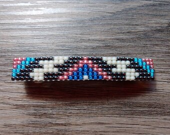 Bead loomed mini barrette