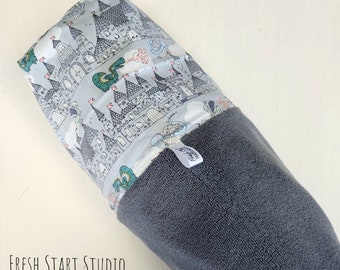 Asciugamano con cappuccio Cavaliere e Drago - Asciugamano da spiaggia personalizzato - Asciugamani per bambini - Asciugamano con cappuccio - Asciugamano da spiaggia per bambini - Regali per i nipoti