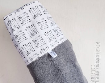 Asciugamano con cappuccio freccia - Asciugamano da spiaggia personalizzato - Asciugamani per bambini - Asciugamano con cappuccio personalizzato - Regalo per la doccia per bambini - Asciugamano da spiaggia - Regali per bambini