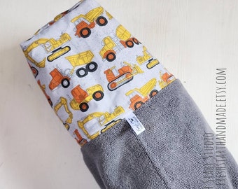 Digger Hooded Towel - Personalized Beach Towel - Kids Towels - Personalized Hooded Towel- Boys Hooded Towel - Beach Towel - Gifts for Kids