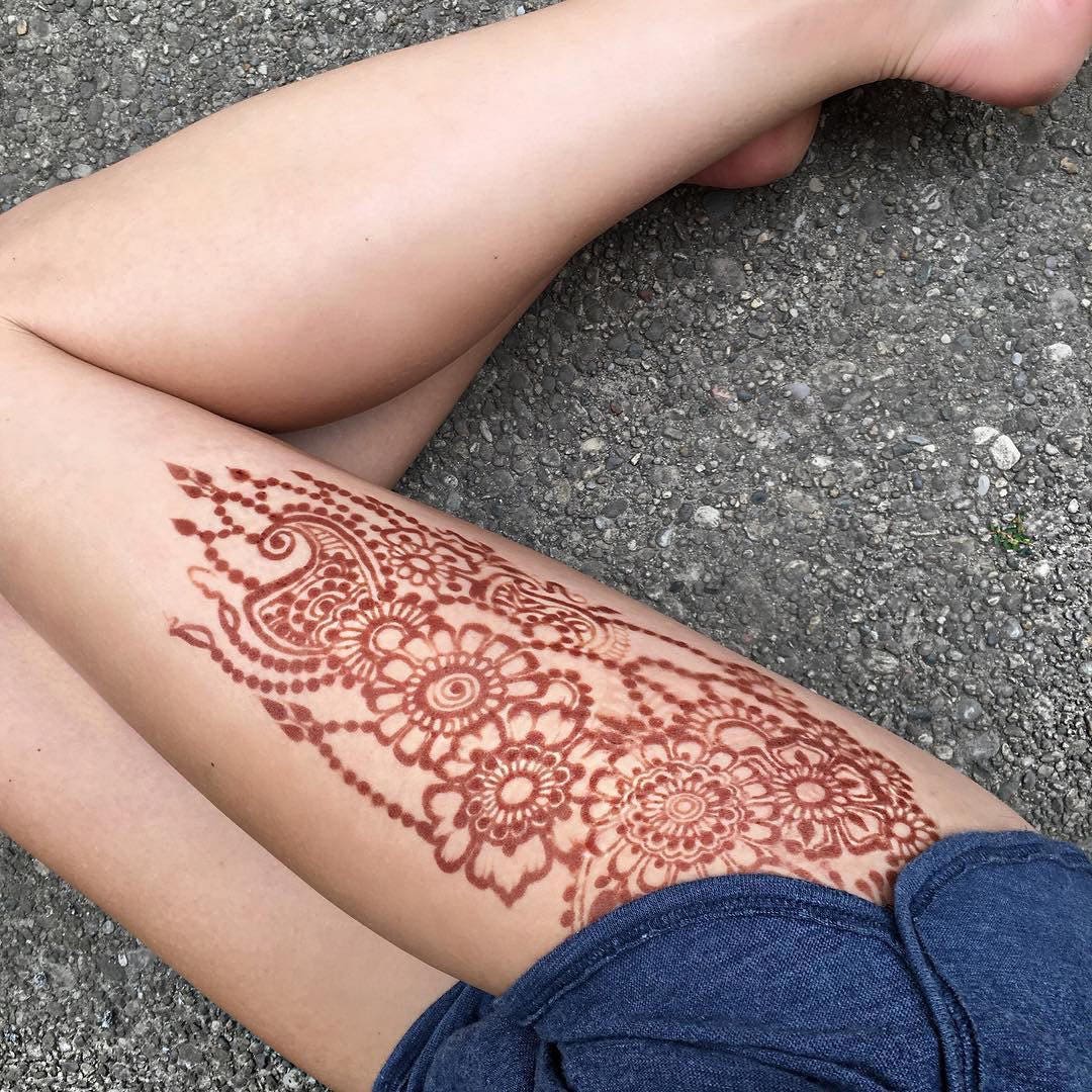Henna Leg Tattoo Photos and Images | Shutterstock