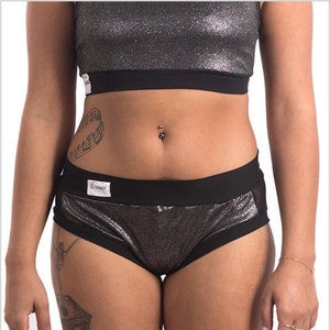 Funkelndes Top & Shorts Set für Pole Dance / Fitness / Pole Wear Set / Pole Sport / Activewear / Polewear / Wettbewerb / Exotischer Pole Dance