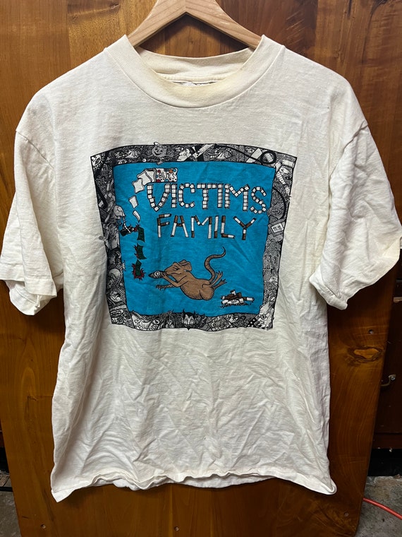 RARE Vintage Blues Victims Family Graphic Tee - image 1