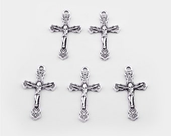12 Cross charms antique bronze tone BC143