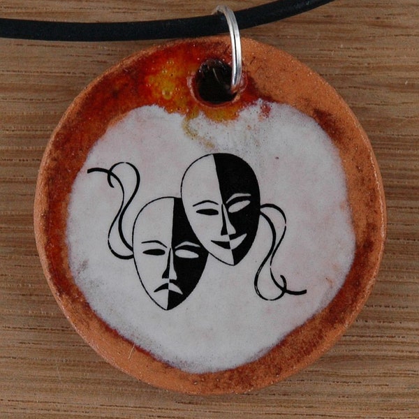 Orgineller Keramik Anhänger Masken; Fasching, Karneval Venedig Geschenk Halskette  Schmuck Amulett verstellbare Kette Talisman Souvenir