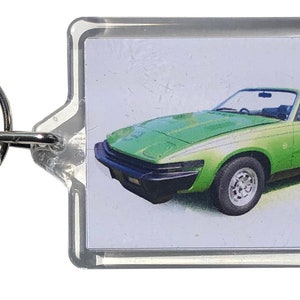 Triumph TR7 (Convertible) 1981 - Keyring with 50 x 35mm Insert - Novelty Gift for the TR Enthusiast