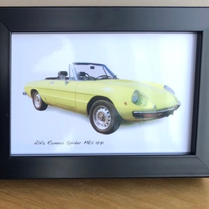 Alfa Romeo Spider Series 2 1971 - Photograph (4 x 6in) in Black or White coloured frame - Perfect Gift for the Italian Car Enthusiast