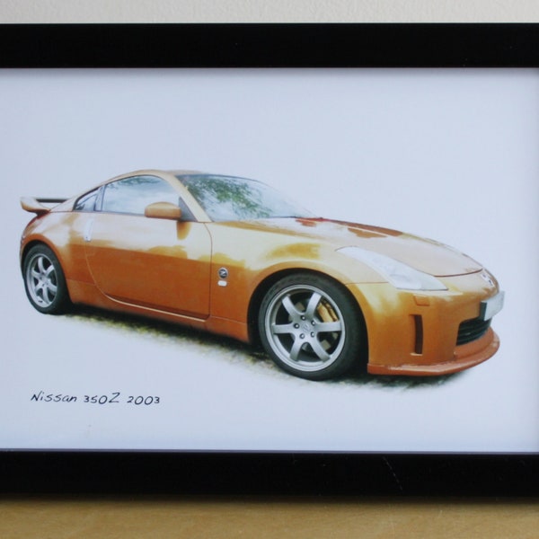 Nissan 350z 2003 - Photograph (4 x 6in) in either a Black or White  coloured frame - Gift for the Japanese Sports Car Enthusiast