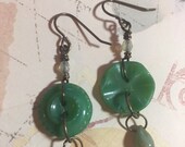 Vintage Button Earrings, quot Jadeite quot