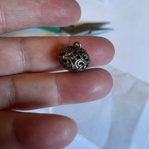 CLEARANCE Vintage Big Yank Button - Etsy