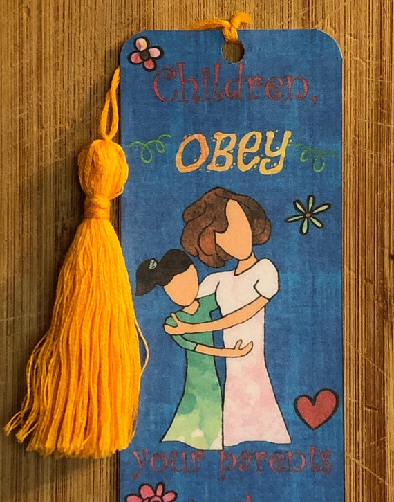 livre de la bible en 6 lettres