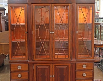 Ethan Allen Newport Collection Mahogany Bookcase China Cabinet Breakfront