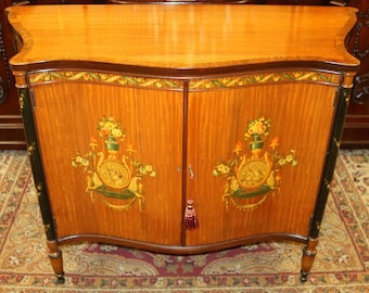 Superb Satinwood Adams Style Paint Decorated Commode Dresser Buffet Mint