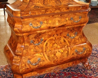 Gorgeous Italian Maggiolini Marquetry Floral Inlaid Olivewood Secretary Desk