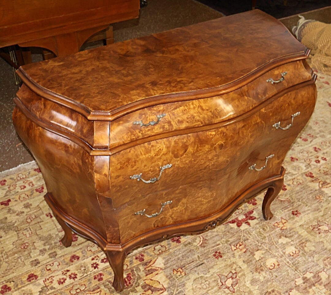 Gorgeous Italian Burled Wood Rococo Style Bombe Dresser Chest of ...