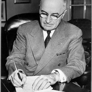 Harry Truman Signed Declaration of Emergency Reprint Photo Korean War 1950