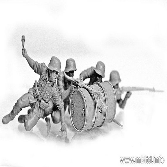 Plastic Model Kit 1/35 WWII German Infantry Defense Eastern - Etsy
