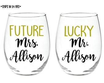 Personalized Future Mrs. and Lucky Mr. wine glass set / Bride to be / wedding / bridal gift / stemless wine glass/ engaged / engagement gift