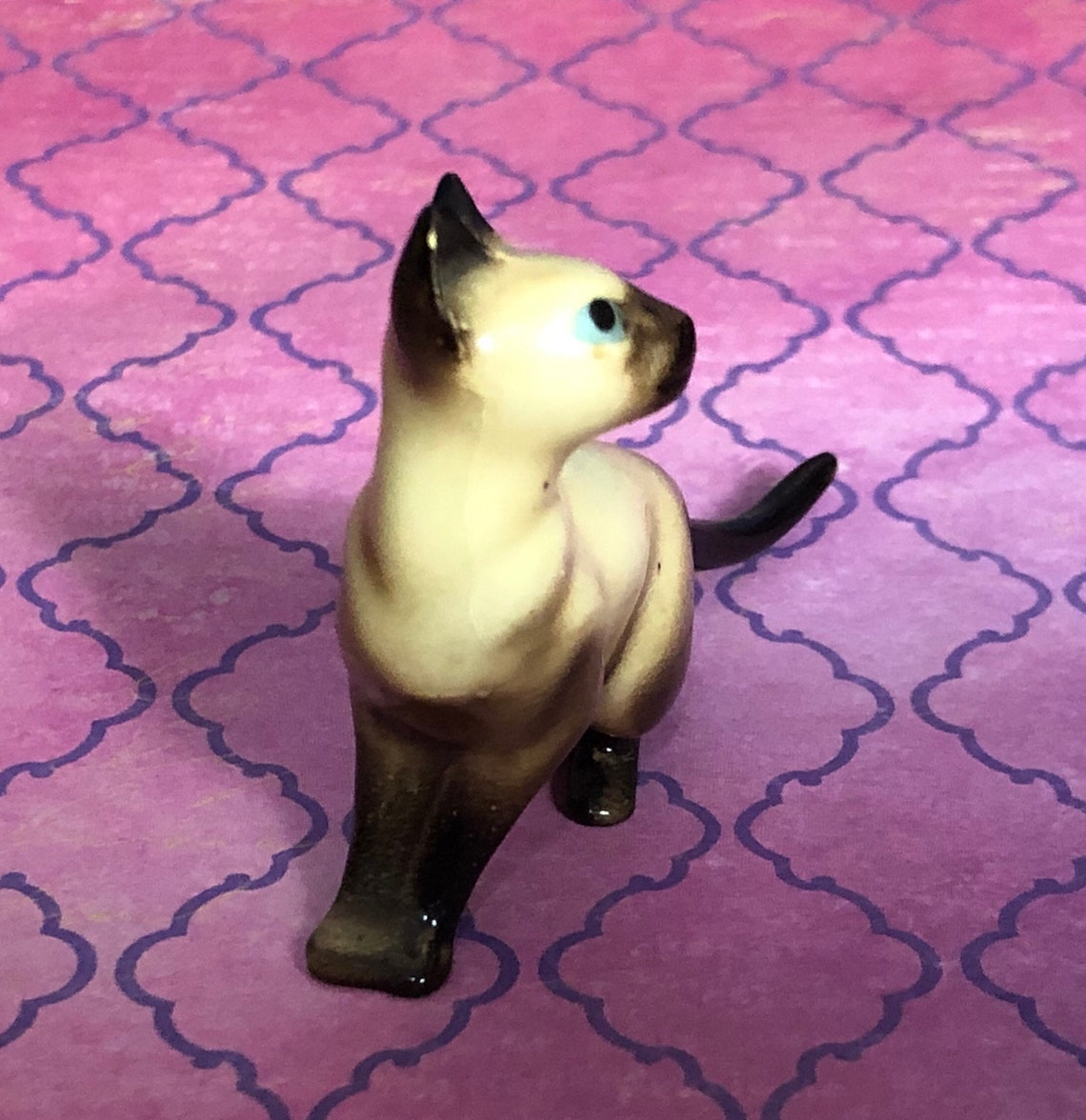 hagen renaker siamese