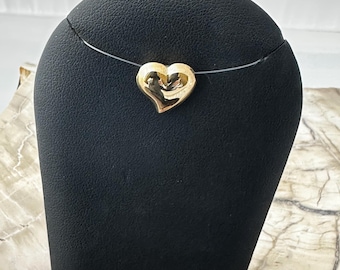 10 karat yellow gold puffed heart pendant