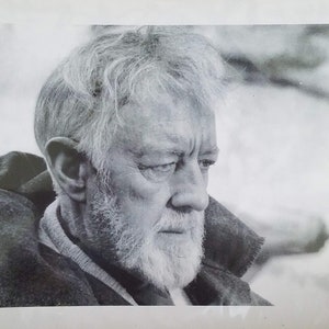 Vintage 1977 Star Wars A New Hope Ben &quot;Obi-Wan&quot; Kenobi 8 x 10 B&W Photo Still Promo Prints/Lobby Card