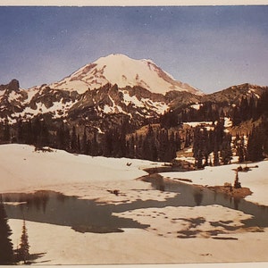 Carte postale WA Mount Rainier et Tipsu Lake Washington