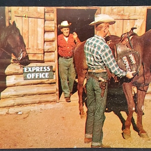 Carte postale NY Pony Express Rider - Frontier Town Adirondacks New York