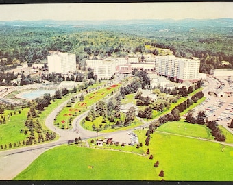 Postcard Advertising The Concord Hotel Kiamesha Lake New York