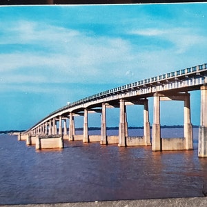 Carte postale SC Pont sur la rivière Santee et le lac Marion en Caroline du Sud