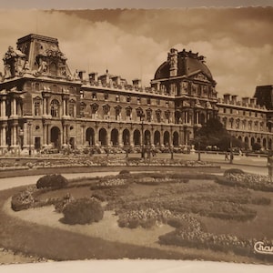 Cartão Postal França Le Louvre Paris França