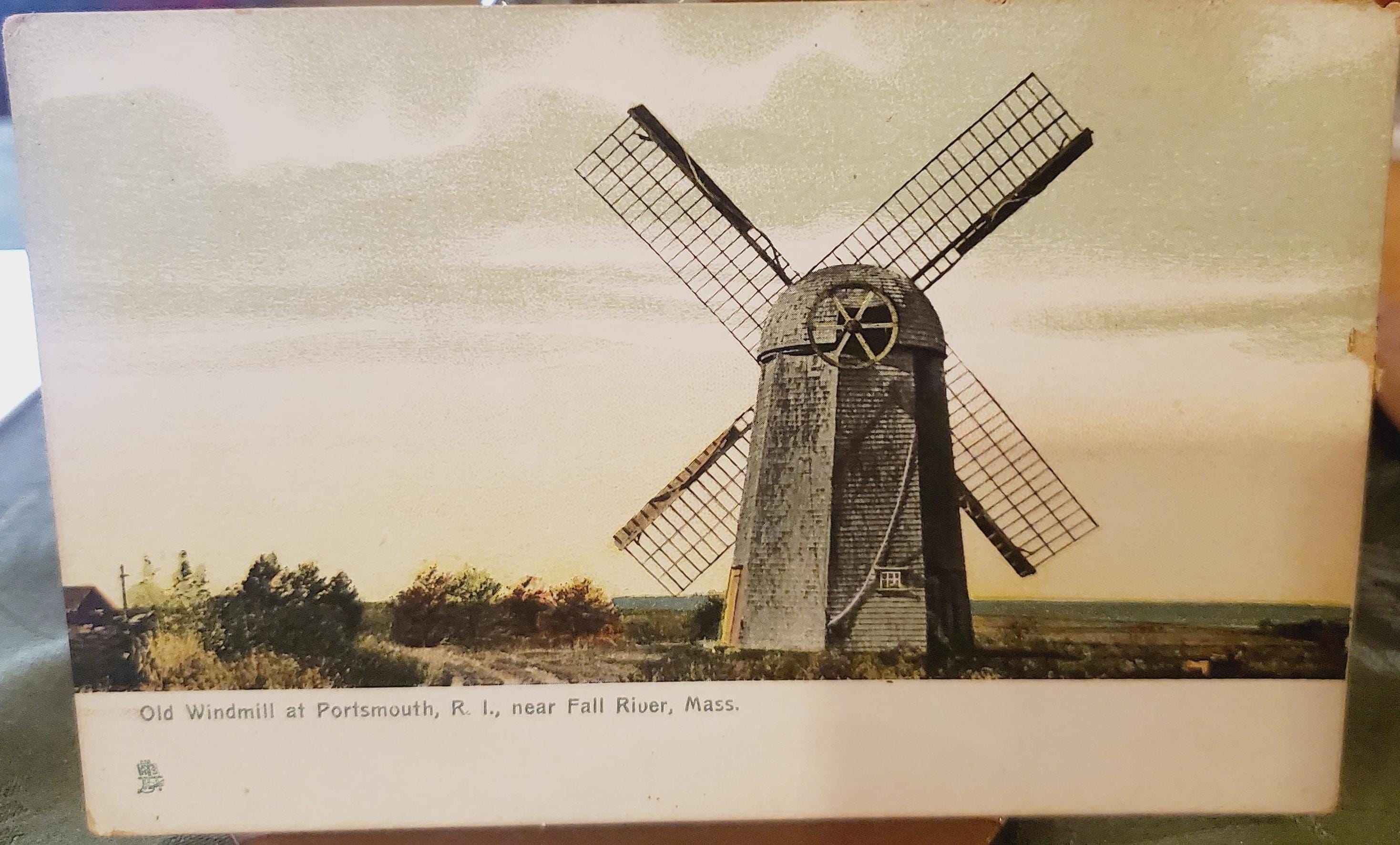 Post Card RI Old Windmill Portsmouth Rhode Island near Fall River Mass Undivided