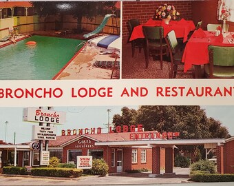 Postcard Advertising Broncho Lodge and Restaurant Amarillo Texas