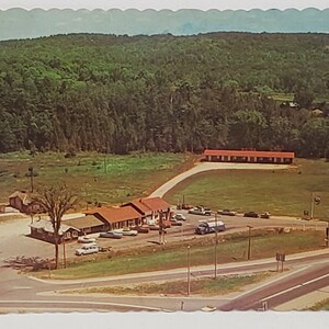 Publicidade em cartão postal Rolling Hills Restaurant and Motel Coldwater Ontario Canadá