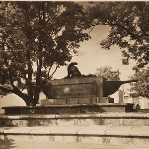 Cartão postal Finlândia Augustin Ehrensvards Grave Sveaborg Helsinki Finlândia