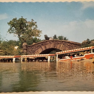 Postcard CA The Glamor Tram Universal Studios Hollywood California