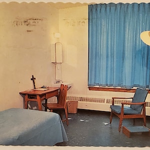 Carte postale Canada Sanctuaire de Marie Reine de tous les Cœurs Montréal Canada