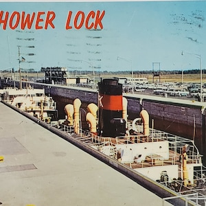 Postcard NY Eisenhower Lock Massena New York