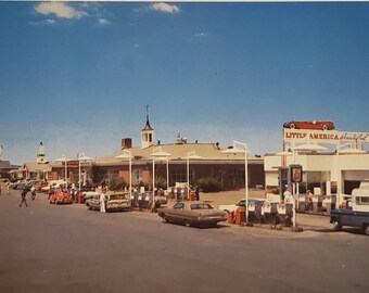 Post Card WY Holding's Little America Wyoming