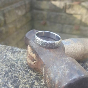 Mens Hammered Finish Titanium Wedding Ring