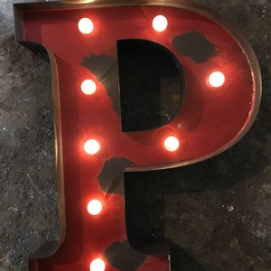 LED Galvanised Steel Metal Industrial Retro Vintage Red Peeling Paint Alphabet Letters A to Z image 5