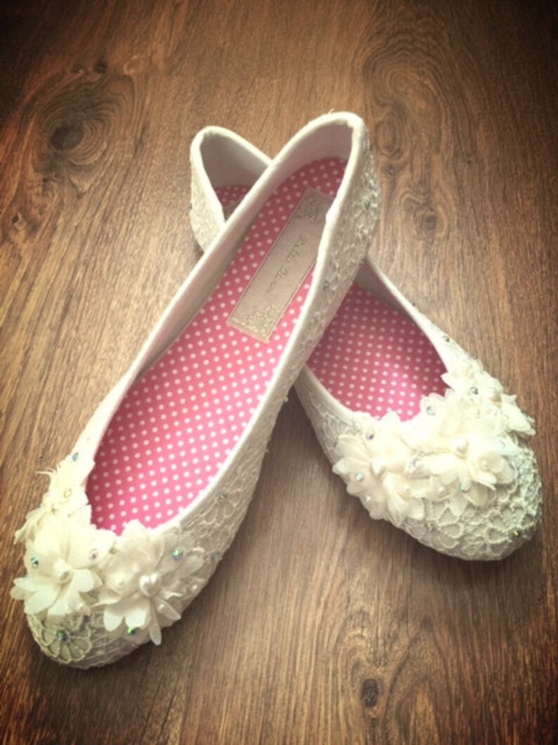 Ivory/Cream Lace Chiffon Flower Ballerina pumps image 2