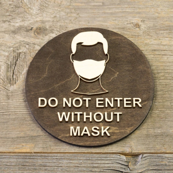 Non entrare senza maschera. Indossare la maschera per il viso in legno. Placca per porta maschera chirurgica.