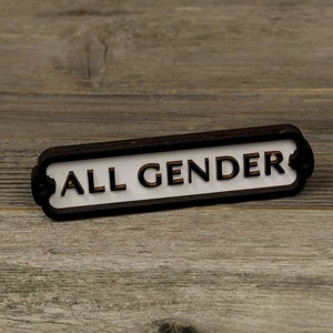 Letrero de madera para puerta de baño para todos los géneros. Estilo ferroviario británico antiguo. Decoración retro hecha a mano.