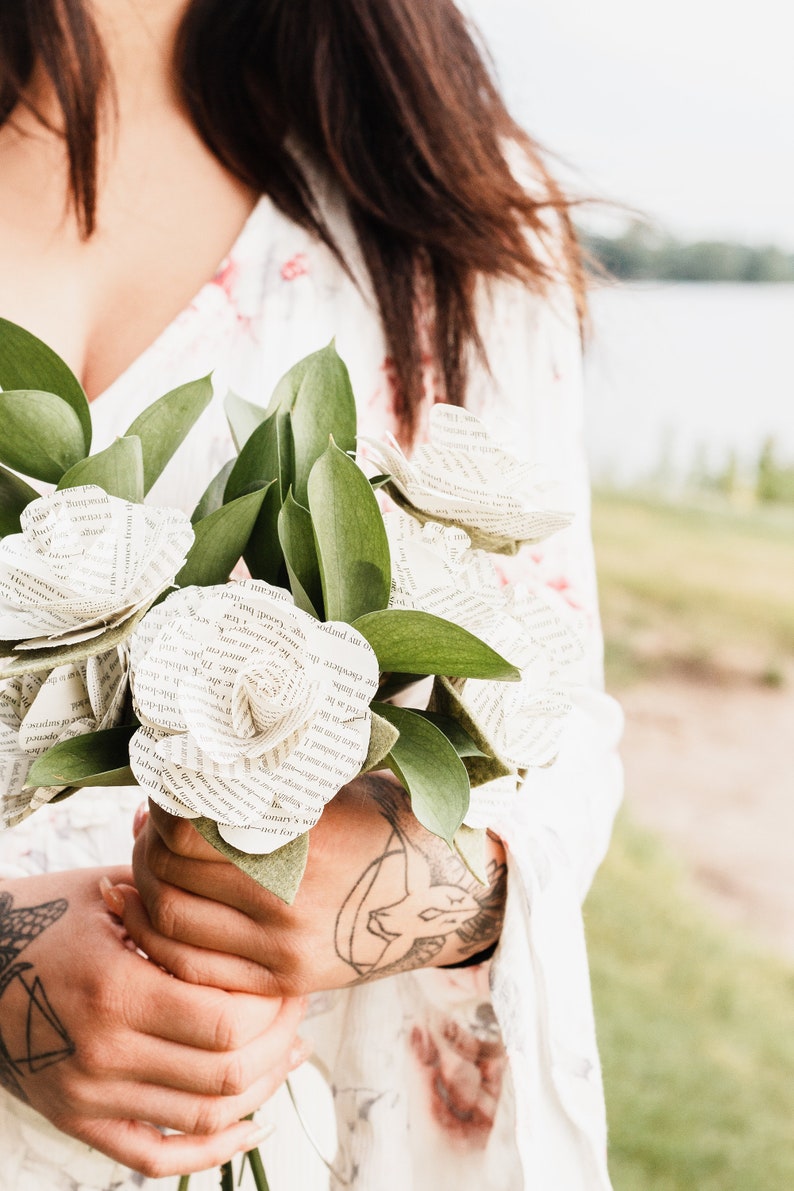 Jane Eyre Paper Flowers Classic Book Page Flowers Mothers Etsy