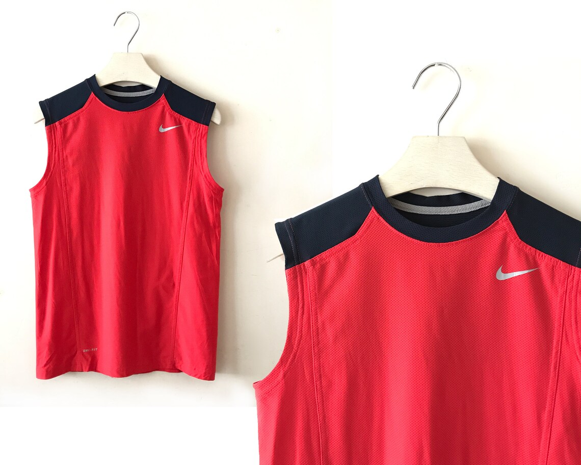 red and black nike tank top