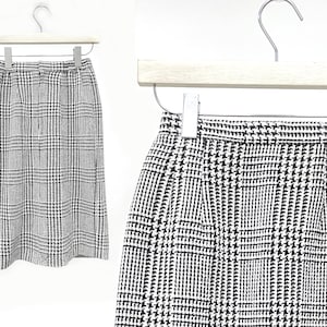 Houndstooth Pencil Skirt Vintage High Waisted Skirt Black and White Wool Skirt 1990s Japanese Deadstock Tweed Skirt Size XS / S