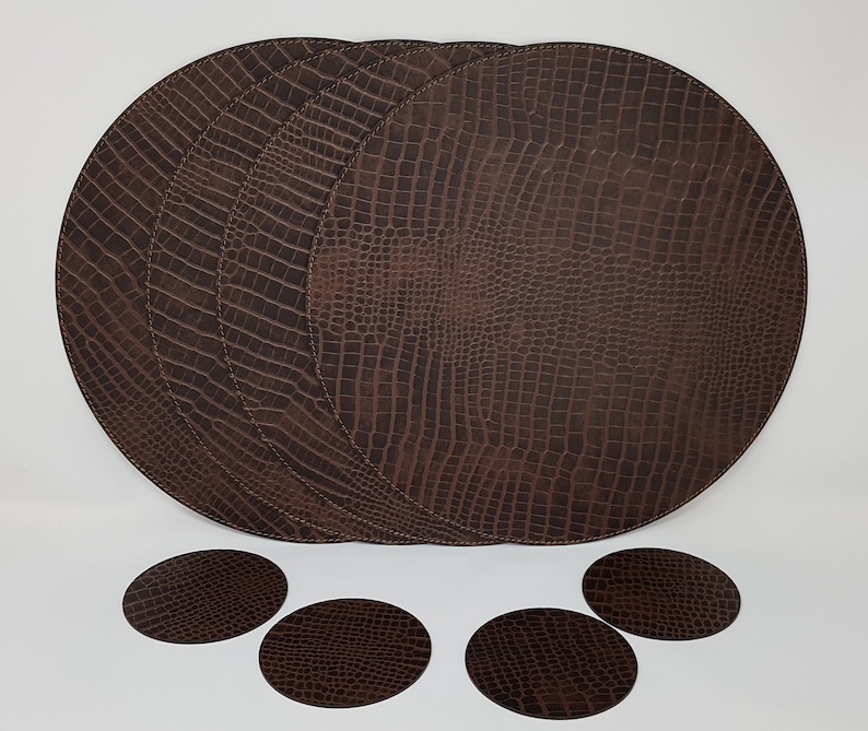 Round Placemats 13'' 33 cm/ Recycled Leather Table mats / Table place mats and coasters / Dining table sets / Table placemats Crockodile Style