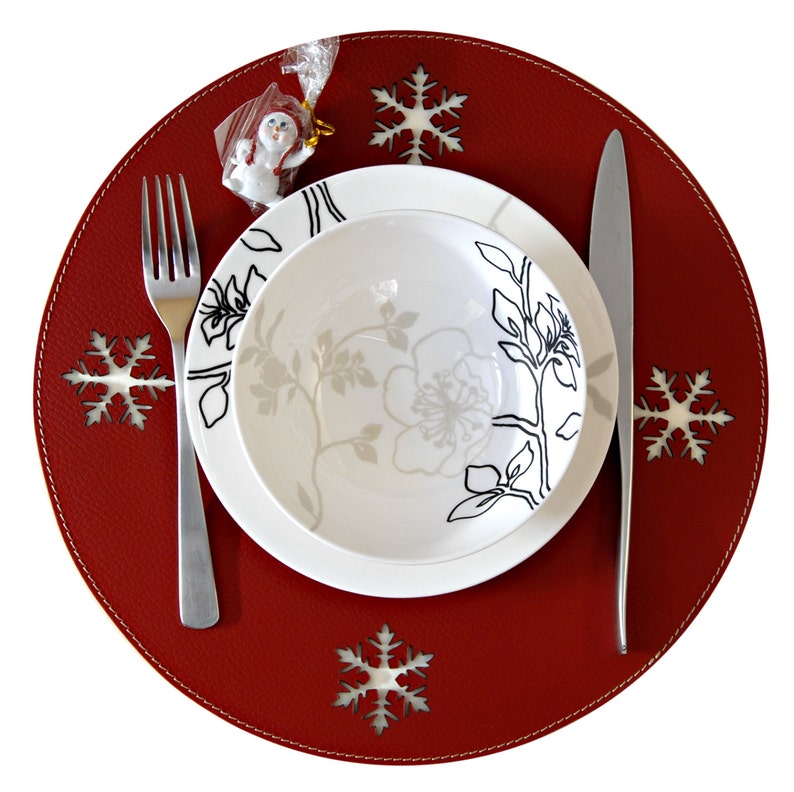 Christmas placemats Round table mats Snowflakes Holiday decor Etsy