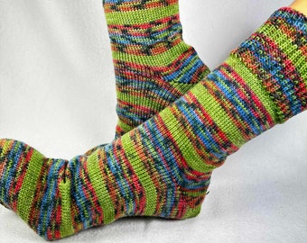 Gr. 48/49 unisex selbstgestrickte Socken, Wollsocken  Strümpfe "showbiz"