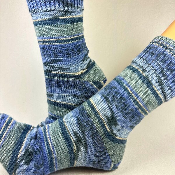 45/46 Opalwolle selbstgestrickte Socken, Wollsocken  Strümpfe crazy waters